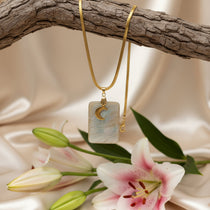 Pierre de Lune vertus Bijoux & Pierres Naturelles