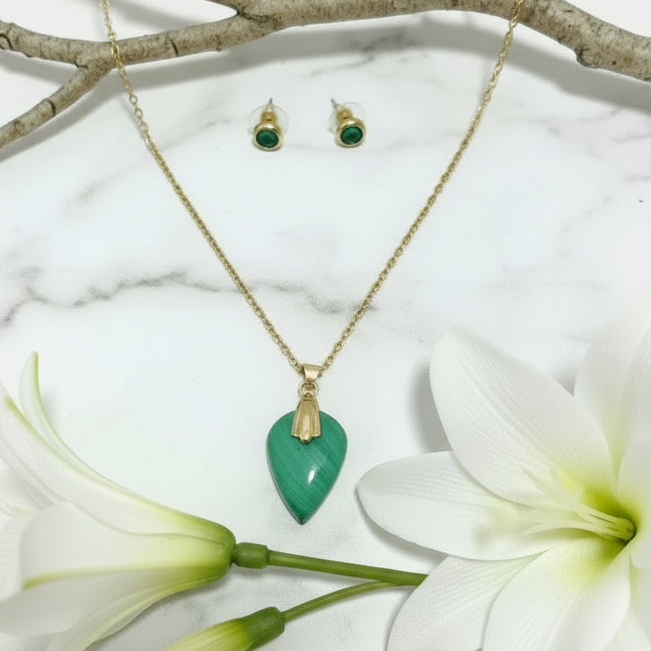 collier doré malachite
