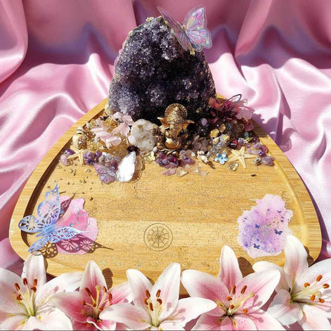 Plateau le paradis de ganesh et géode d'améthyste de 14 cm