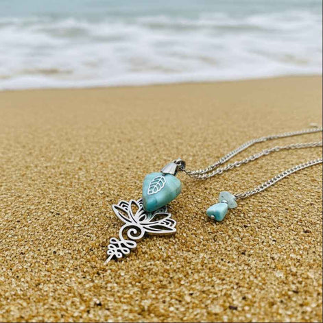 Collier chaine argenté et larimar au choix, sur lotus unalome ou simple