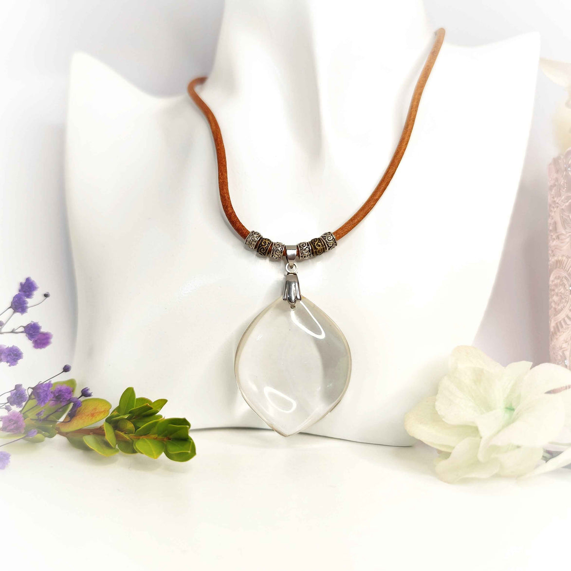 Collier en quartz de roche extra gardien de lumière