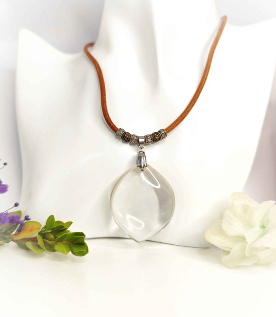 Collier en quartz de roche extra gardien de lumière