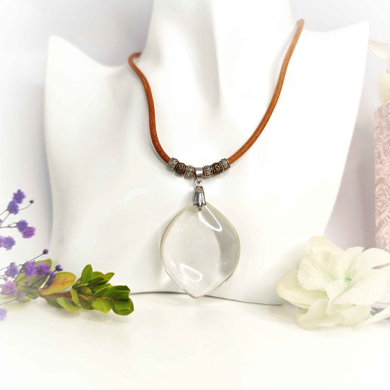 Collier en quartz de roche extra gardien de lumière