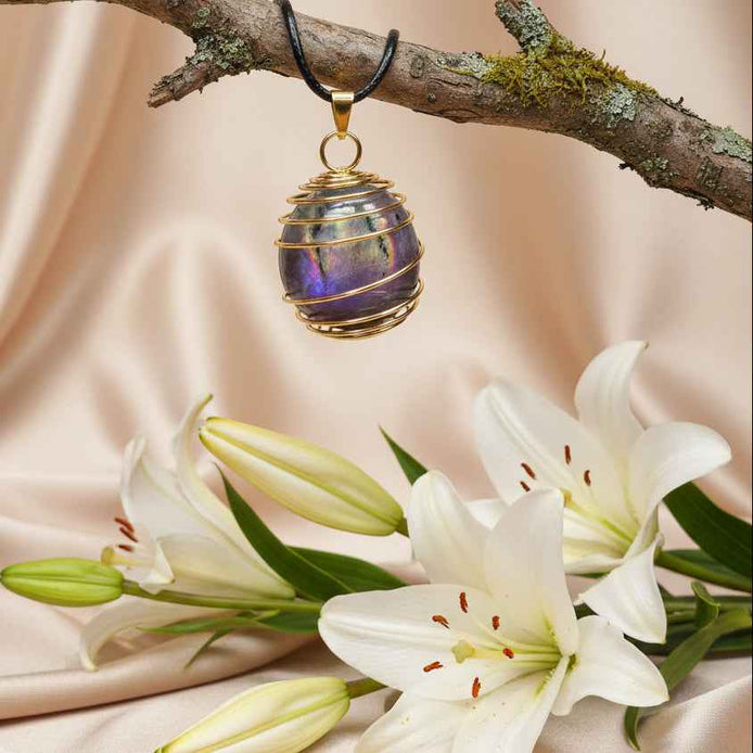 Collier et labradorite en spirale