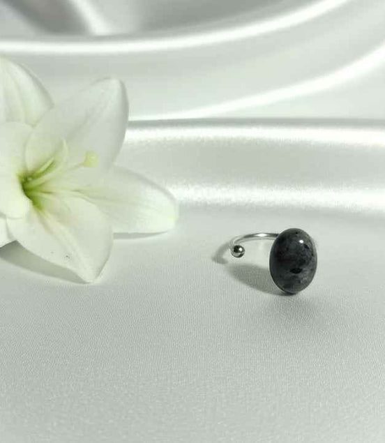 Bague labradorite larvikite et acier inoxydable