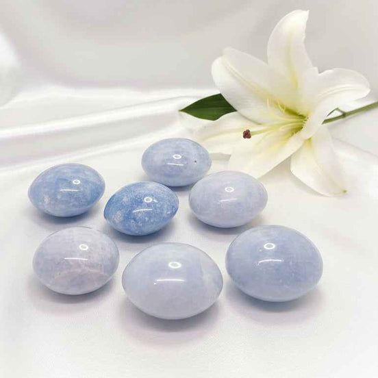 Calcite bleu extra de Madagascar au choix