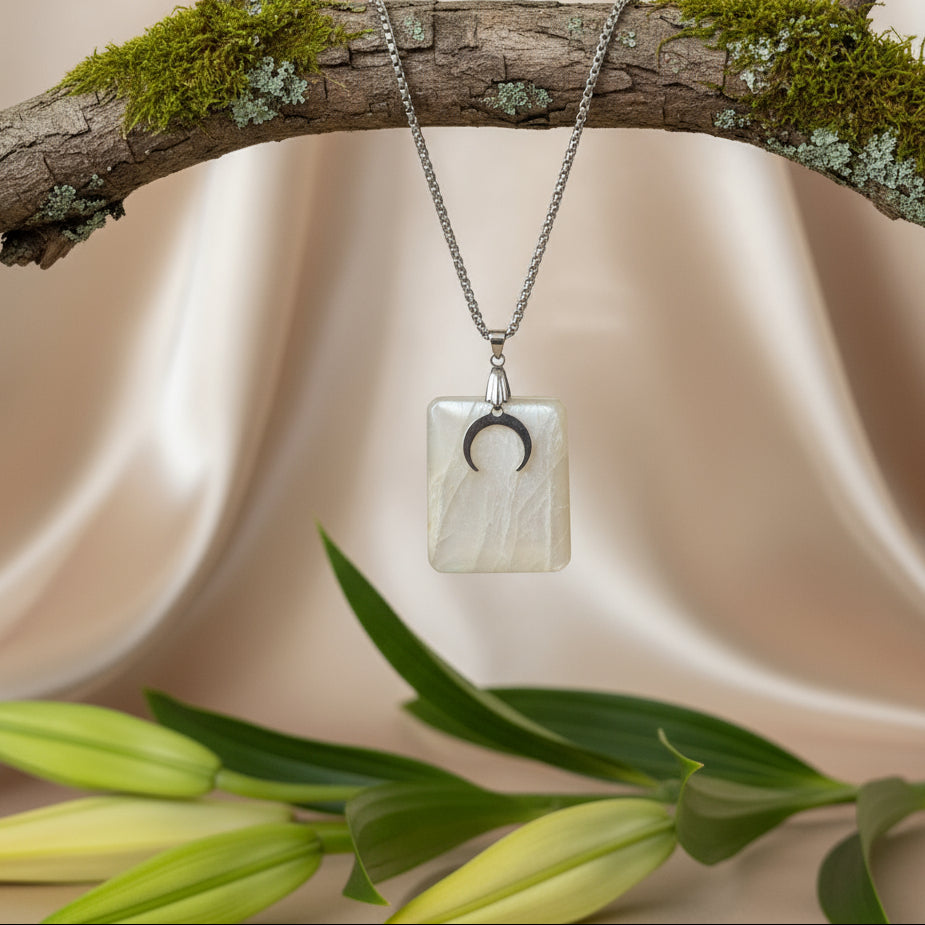 collier argenté pierre de lune extra