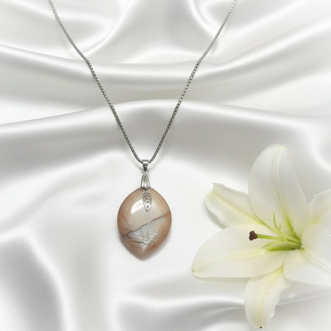 collier argenté pierre de lune