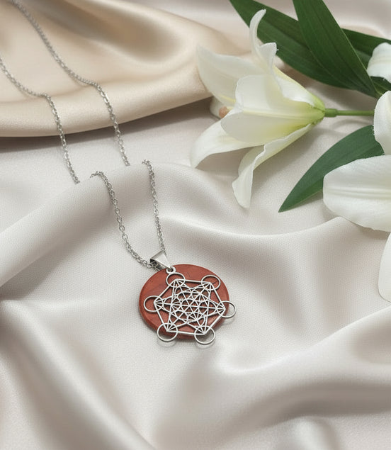 chaine argenté acier inoxydable et jaspe rouge