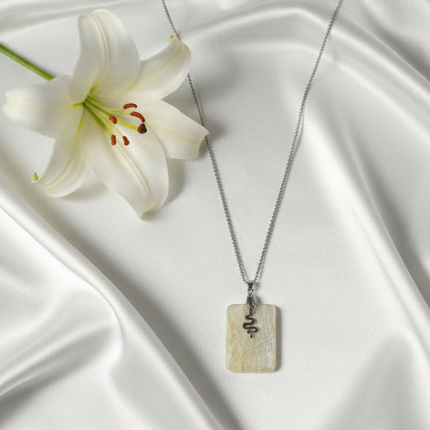 collier argenté pierre de lune