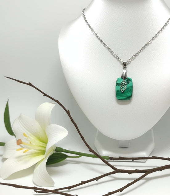 Collier en Malachite, doré ou argenté, au choix