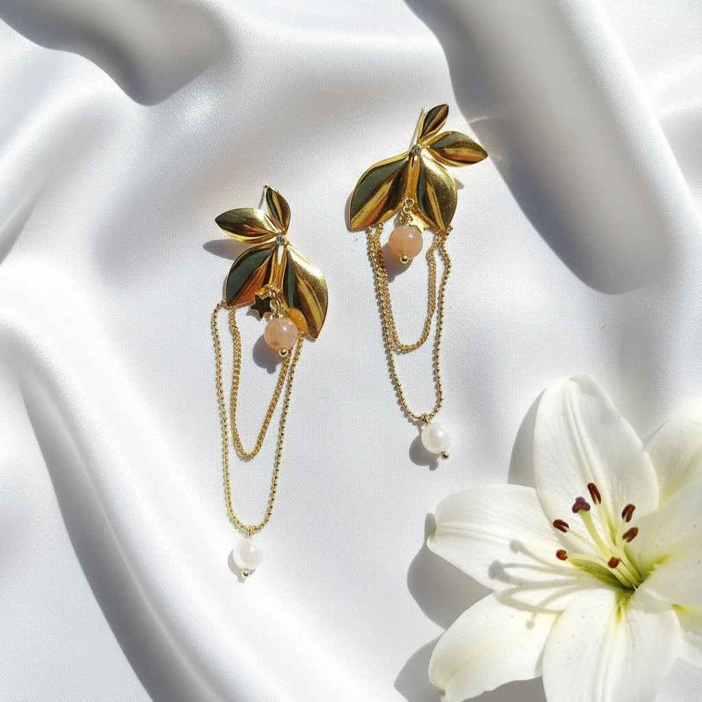 Boucles d'oreilles dorées en pierre de lune