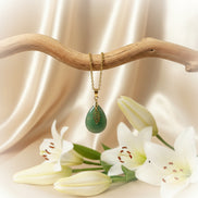 bijou en aventurine verte