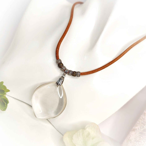 Collier en quartz de roche extra gardien de lumière