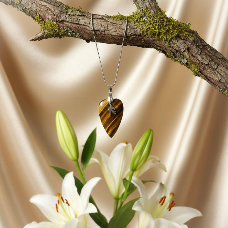 bijou en pierres hirondelle