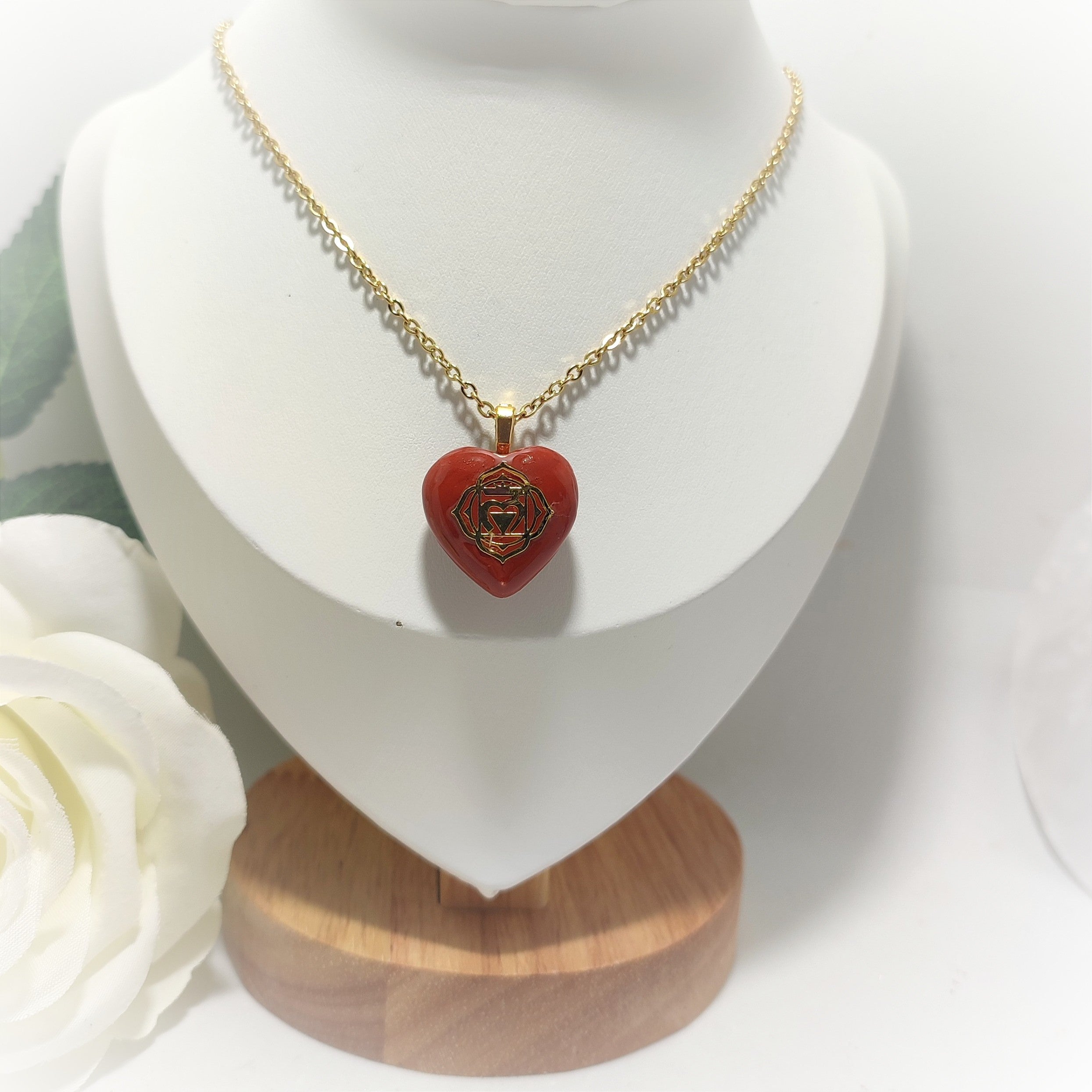 Pendentif en Jaspe Rouge  au choix – Force & Vitalité