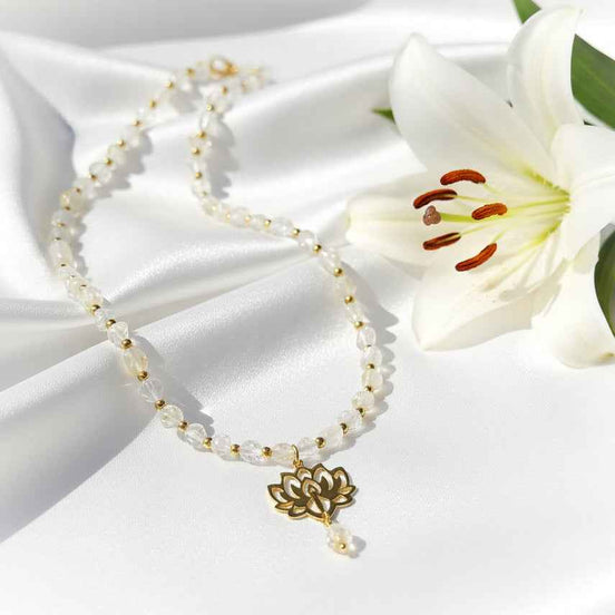 Collier doré Conscience en topaze