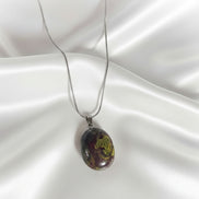 Collier et Jaspe sanguin