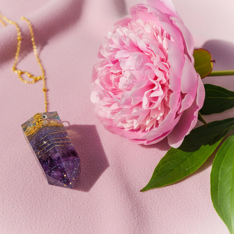 Pendule "Alchimie Cristalline" Résine & Améthyste