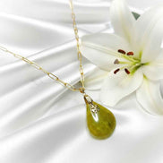Collier doré opale verte extra, feuille, réglable