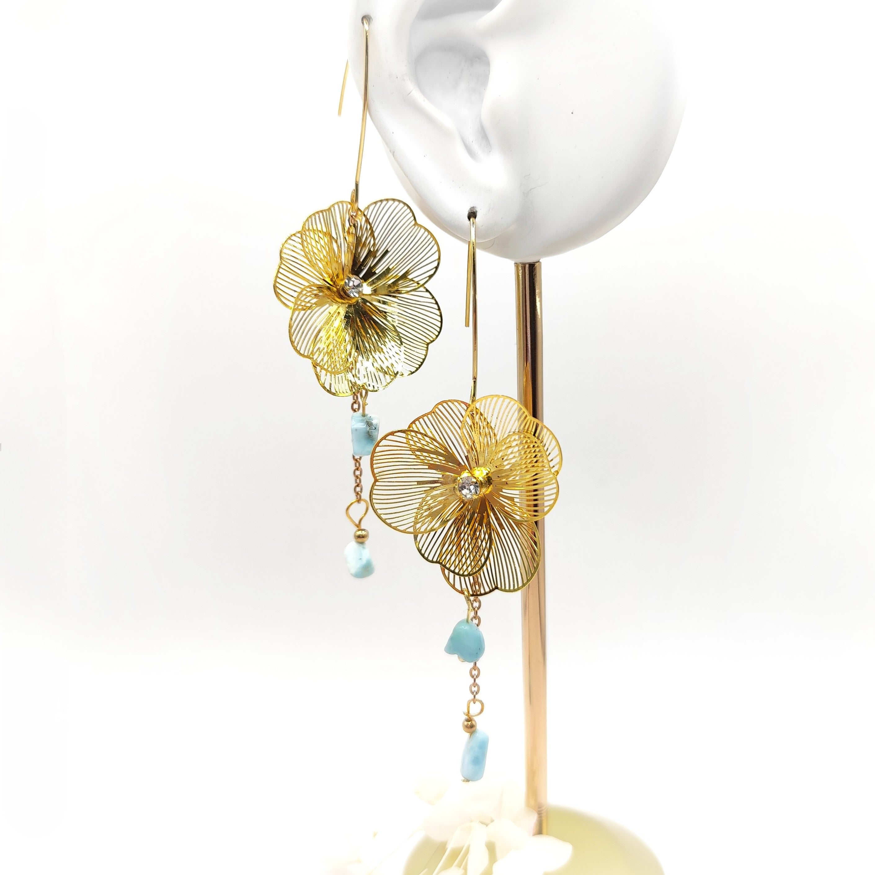 Boucles d’oreilles dorées Fleur & Larimar