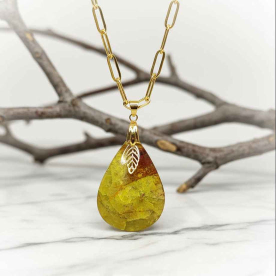 Collier doré opale verte extra, feuille, réglable