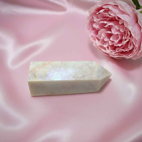 Pierre de lune nacré en Galet, roulée, sphère, pointe...au choix