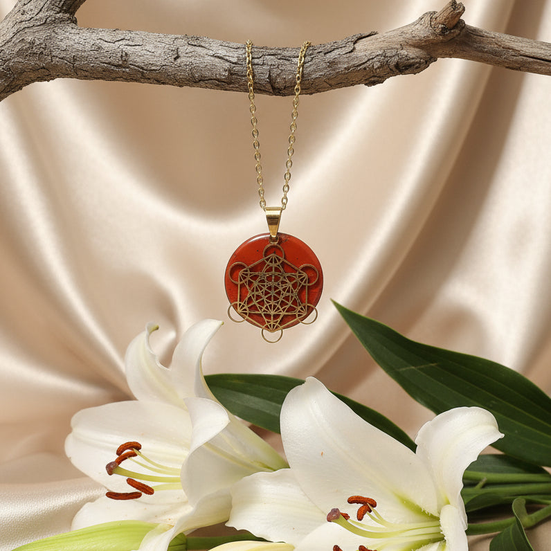 collier jaspe rouge symbole sacré