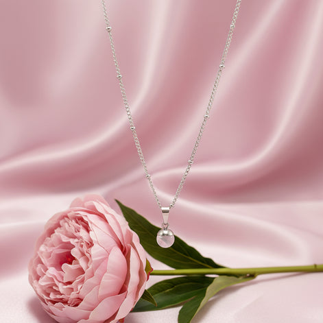 collier fin calcédoine bleu