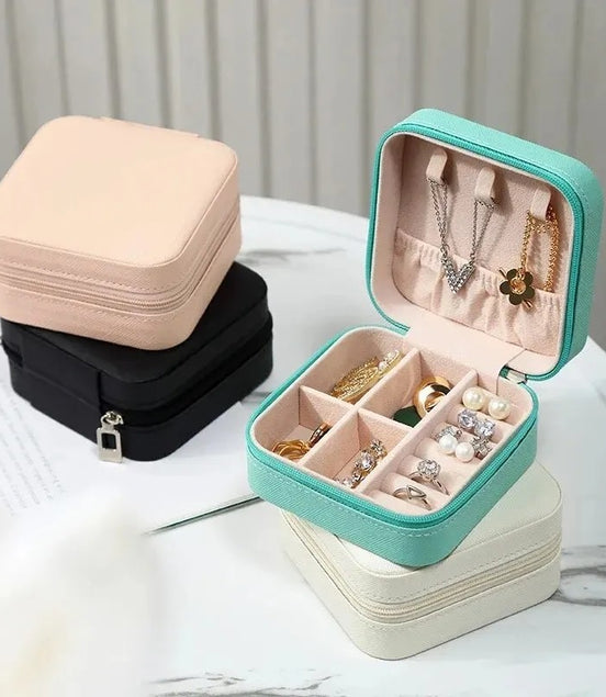 Jolie vanity bijoux à remplir