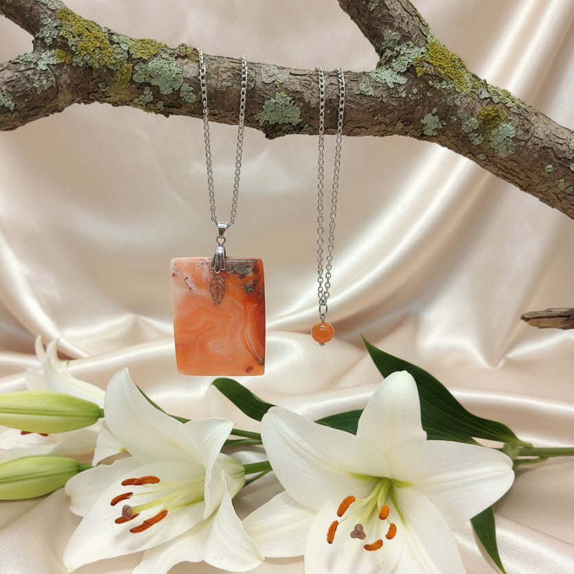 Collier chaine et sa cornaline au choix, doré ou argenté