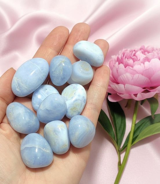 calcédoine bleu dentelle extra roulée 