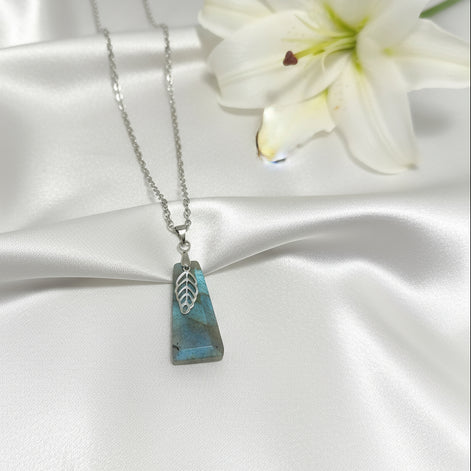 collier labradorite fin