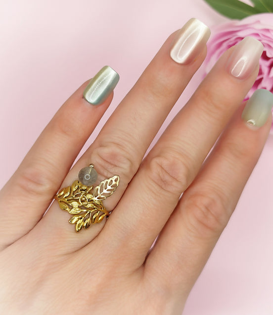 Bague feuille doré en labradorite ajustable