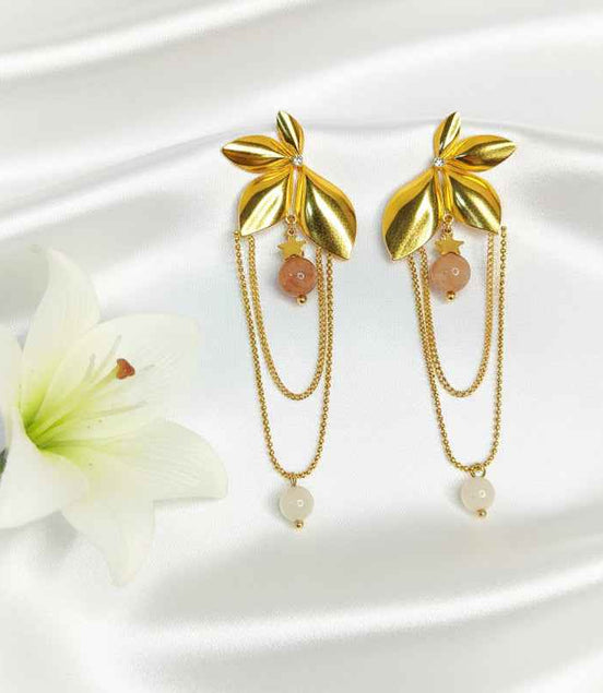 Boucles d'oreilles dorées en pierre de lune