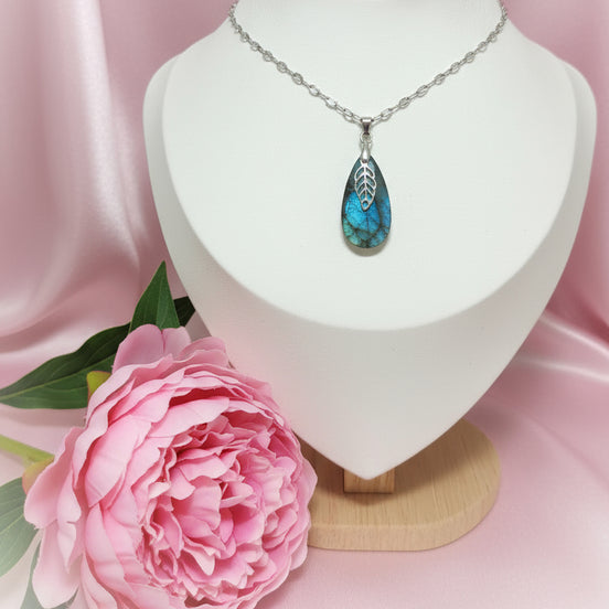 collier pierre  labradorite