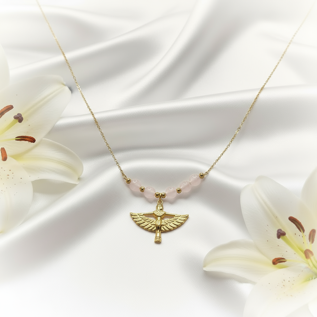 collier doré isis déesse