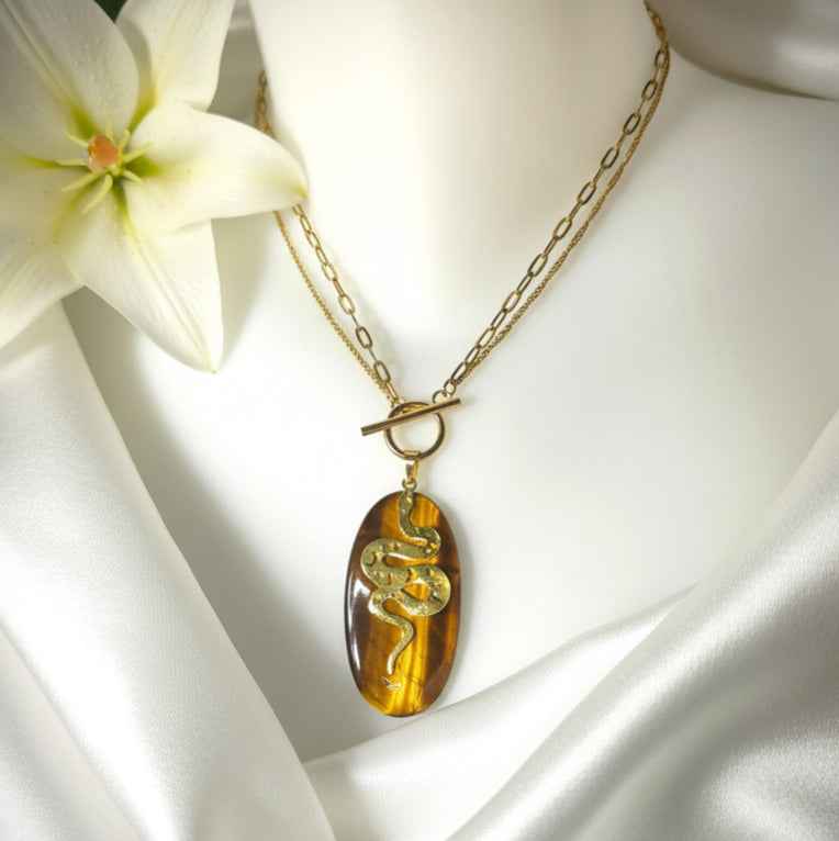 Collier serpent doré et oeil de tigre