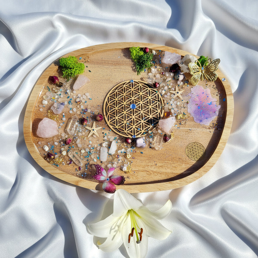 Plateau en bois fleur de vie sacrée, pierre et résine