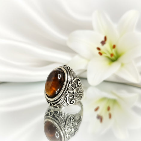 Bague en oeil de tigre ou taureau, argenté, ajustable, au choix