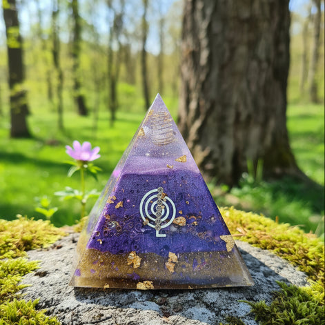 orgonite pyramide