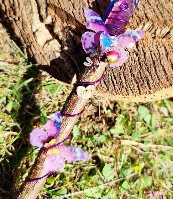 Baguette énergétique pointe de fluorite et bois de noisetier