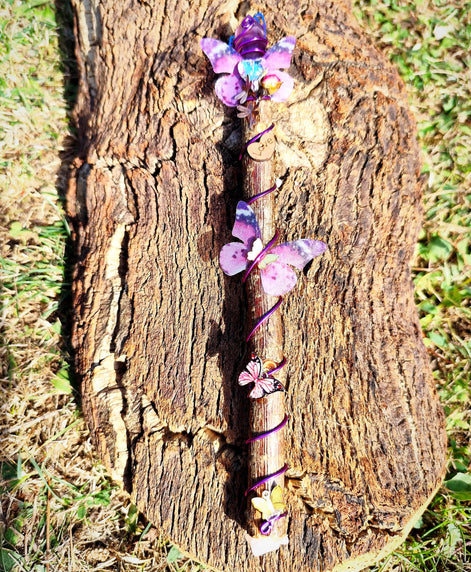 Baguette énergétique pointe de fluorite et bois de noisetier