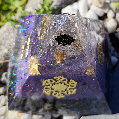 orgonite en pierre artisanal