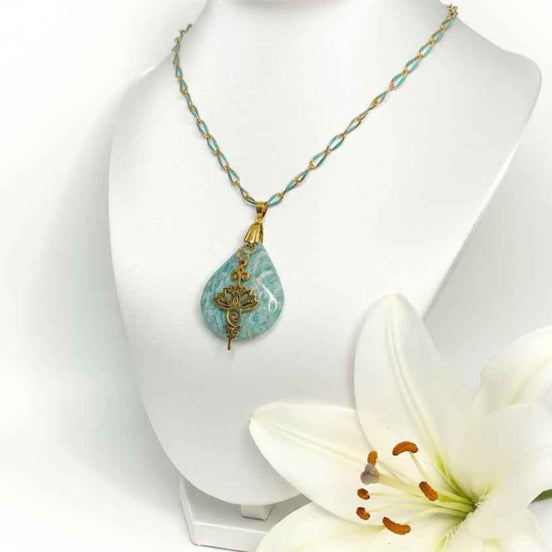Collier turquoise en Amazonite & unalome
