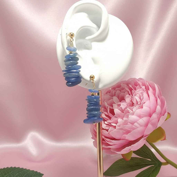 Collier tour de cou en perle de cyanite avec coeur