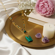 Collier doré libellule et malachite extra