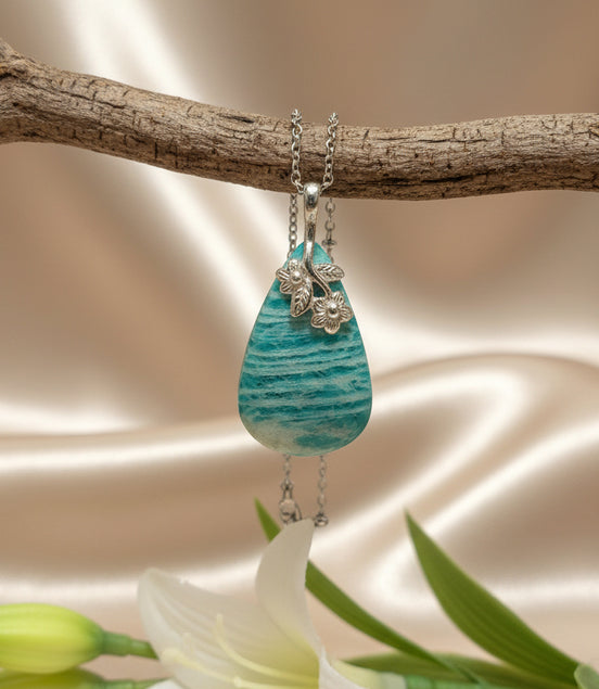 Collier argenté, pierre d'Amazonite extra