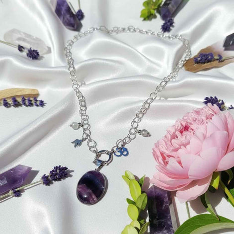 Collier "unalom" en fluorite arc en ciel  & aum