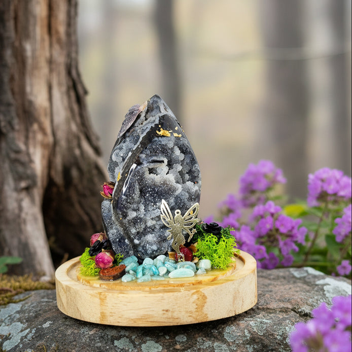 maison féérique en pierre artisanale